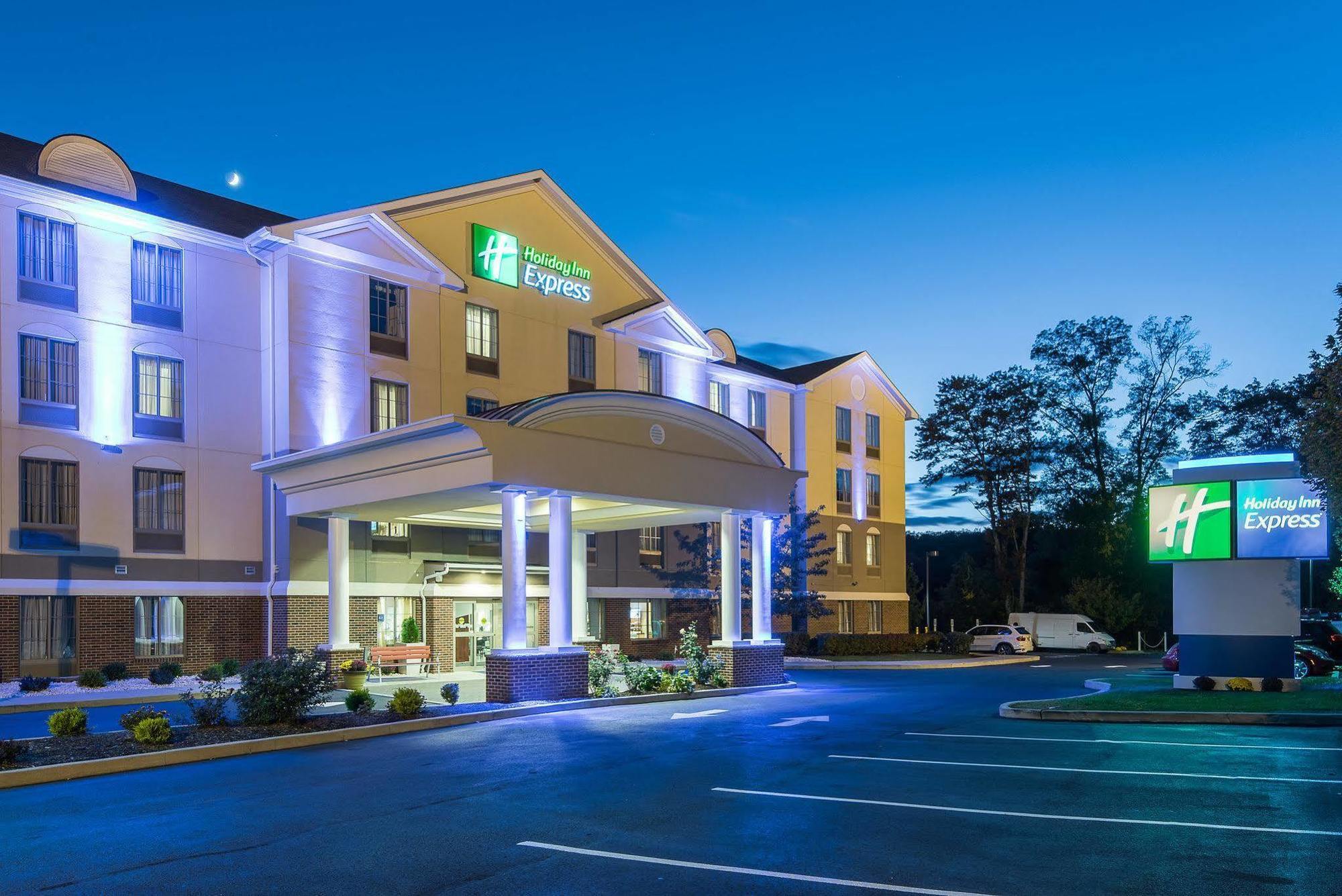 Holiday Inn Express Haskell-Wayne Area By Ihg Экстерьер фото