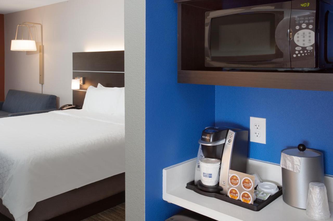 Holiday Inn Express Haskell-Wayne Area By Ihg Экстерьер фото