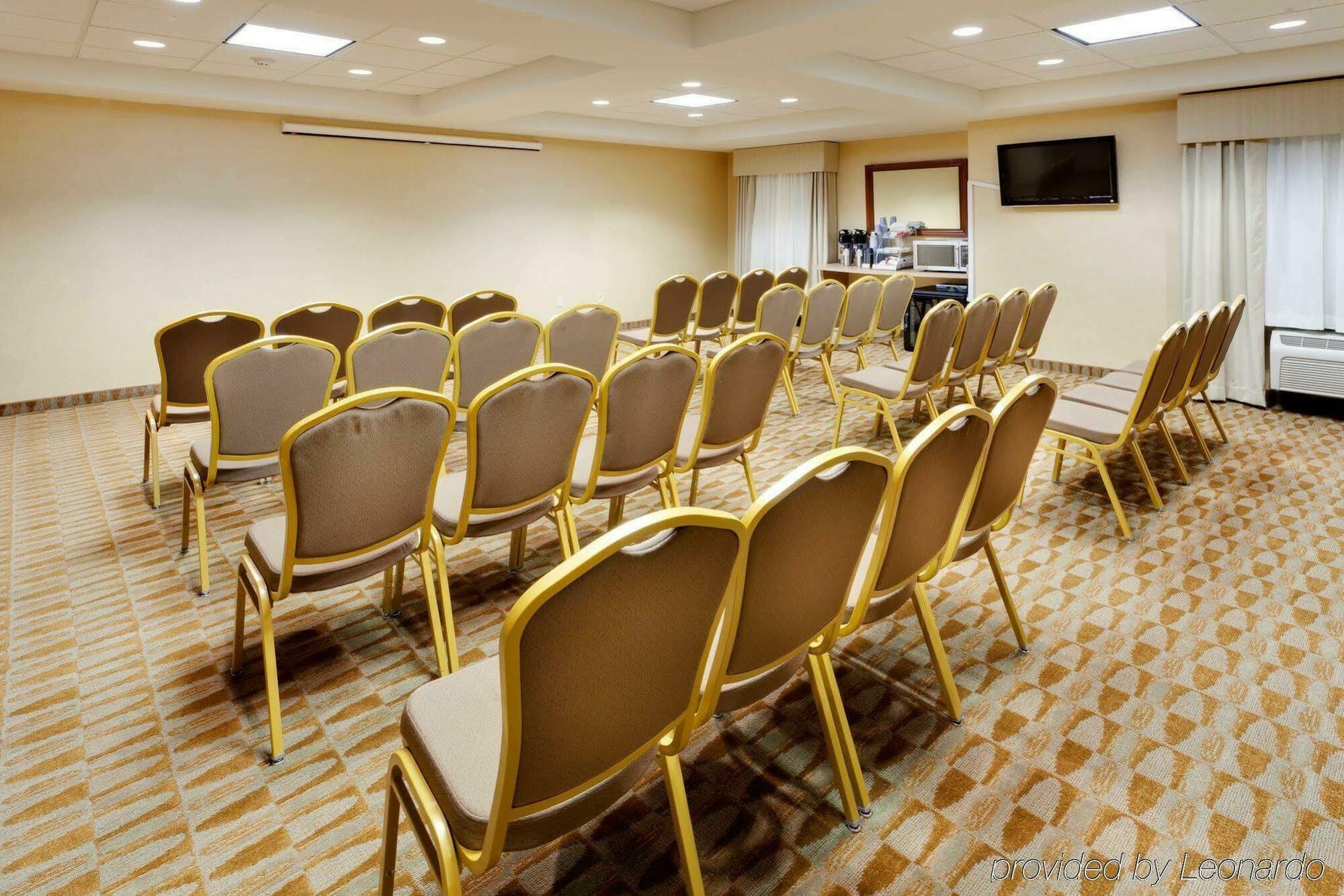 Holiday Inn Express Haskell-Wayne Area By Ihg Экстерьер фото